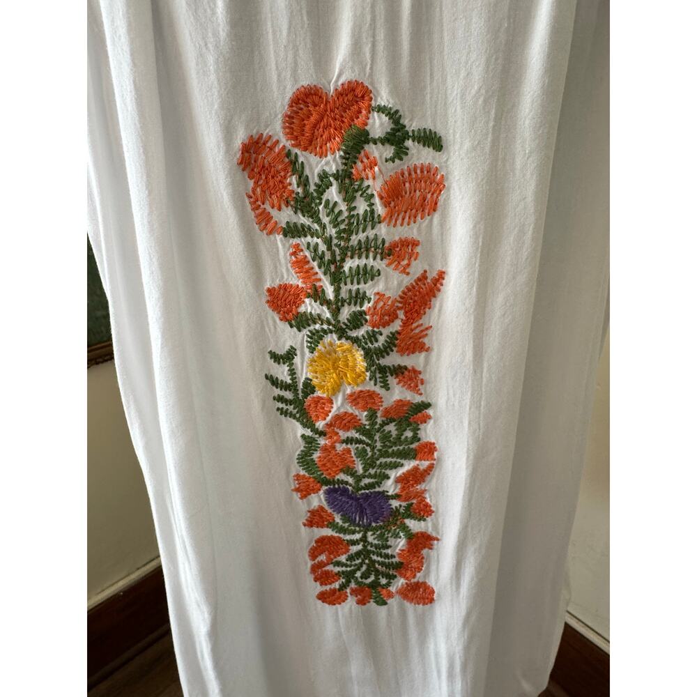Buddy Basics Embroidered Floral Boho Dress White Puebla Style Small - Picture 5 of 12